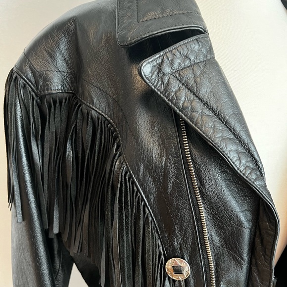 Vintage Leather Jacket with Fringe Detail - Picture 3 of 9